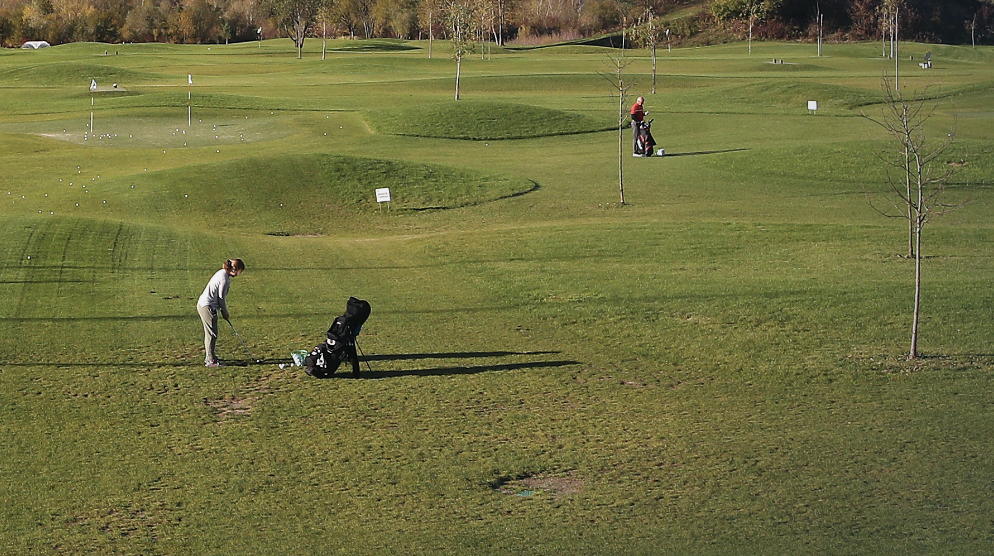 Golf: Ponedeljkovih družabnih devet lukenj ⛳