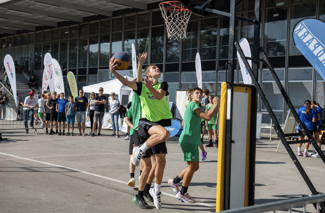 KOŠARKA 3X3